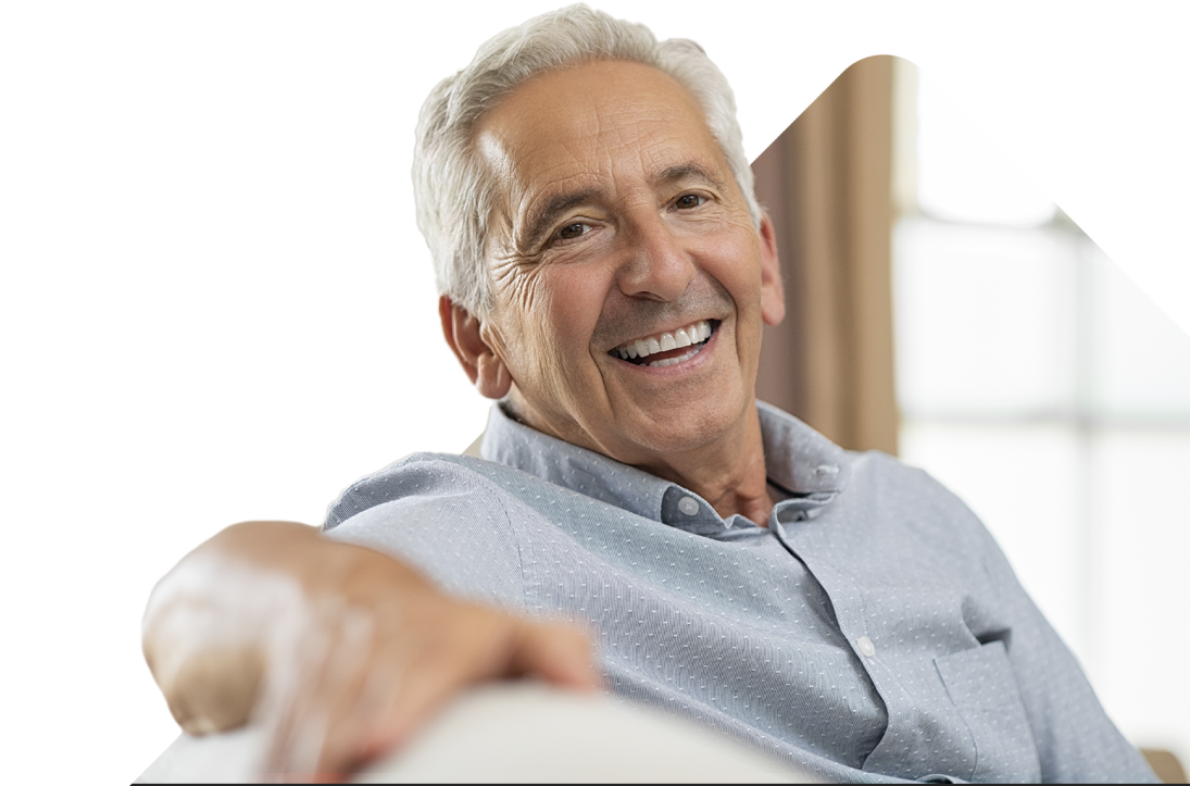 Especialista conversando com cliente